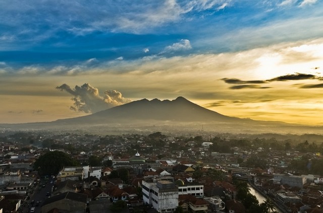 Gunung Salak, 9 hal yang perlu kamu tahu tentnag bogor, Jakartatraveller.com 