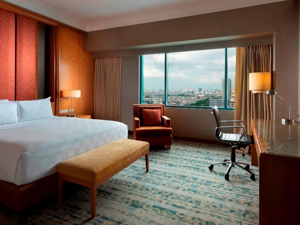 Suite Room - Pengalaman Menginap Mewah di Hotel Ciputra Jakarta: Fasilitas dan Layanan Terbaik - jakartatraveller.com